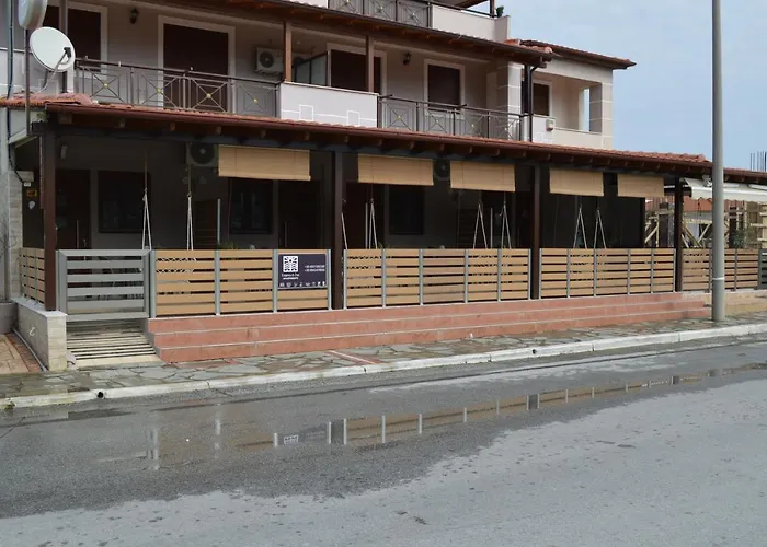 Evgenia & Zoe Apartment